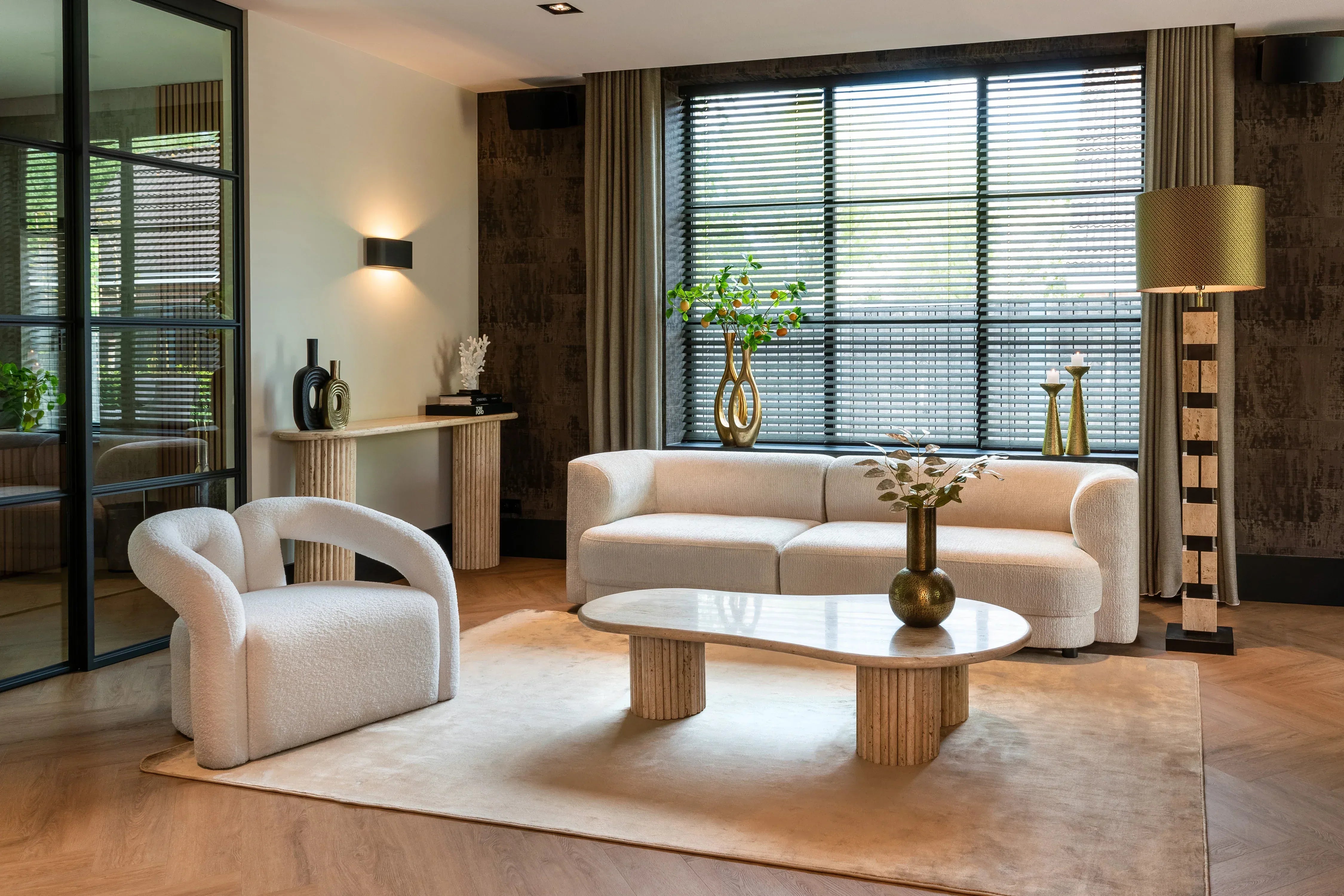 How to Choose the Perfect Luxury Furniture for Your Home