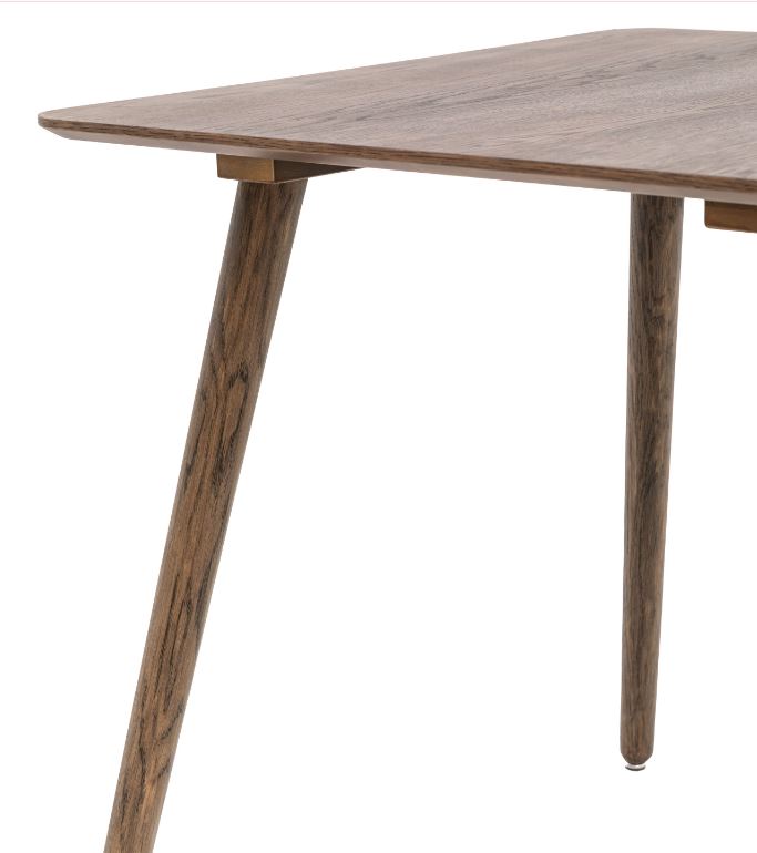 Clorinda Dining Table
