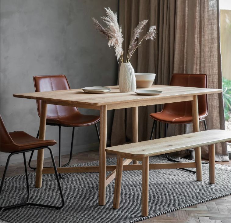 Fortunata Dining Table