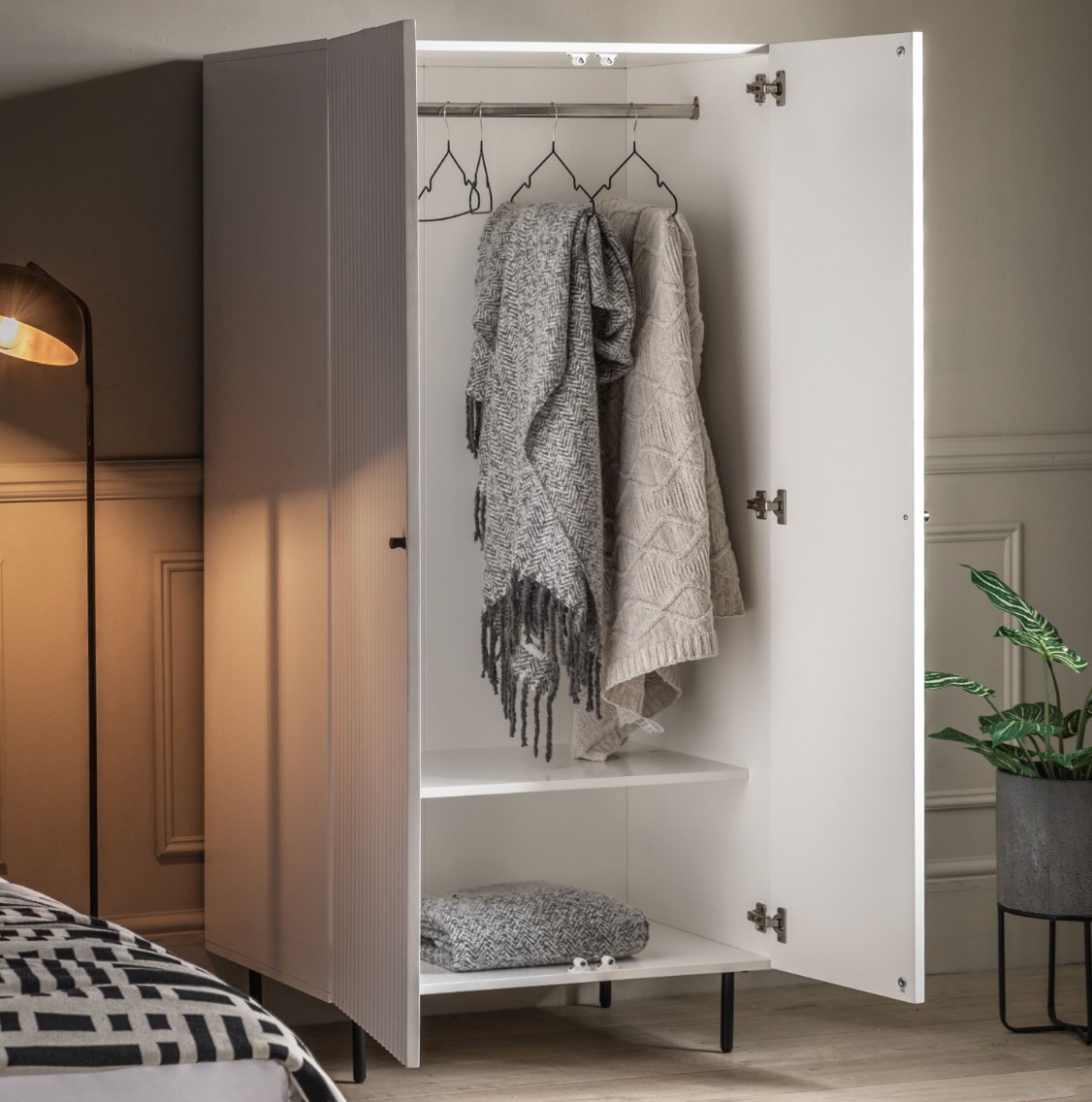 Genoveffa Wardrobe 2 Door