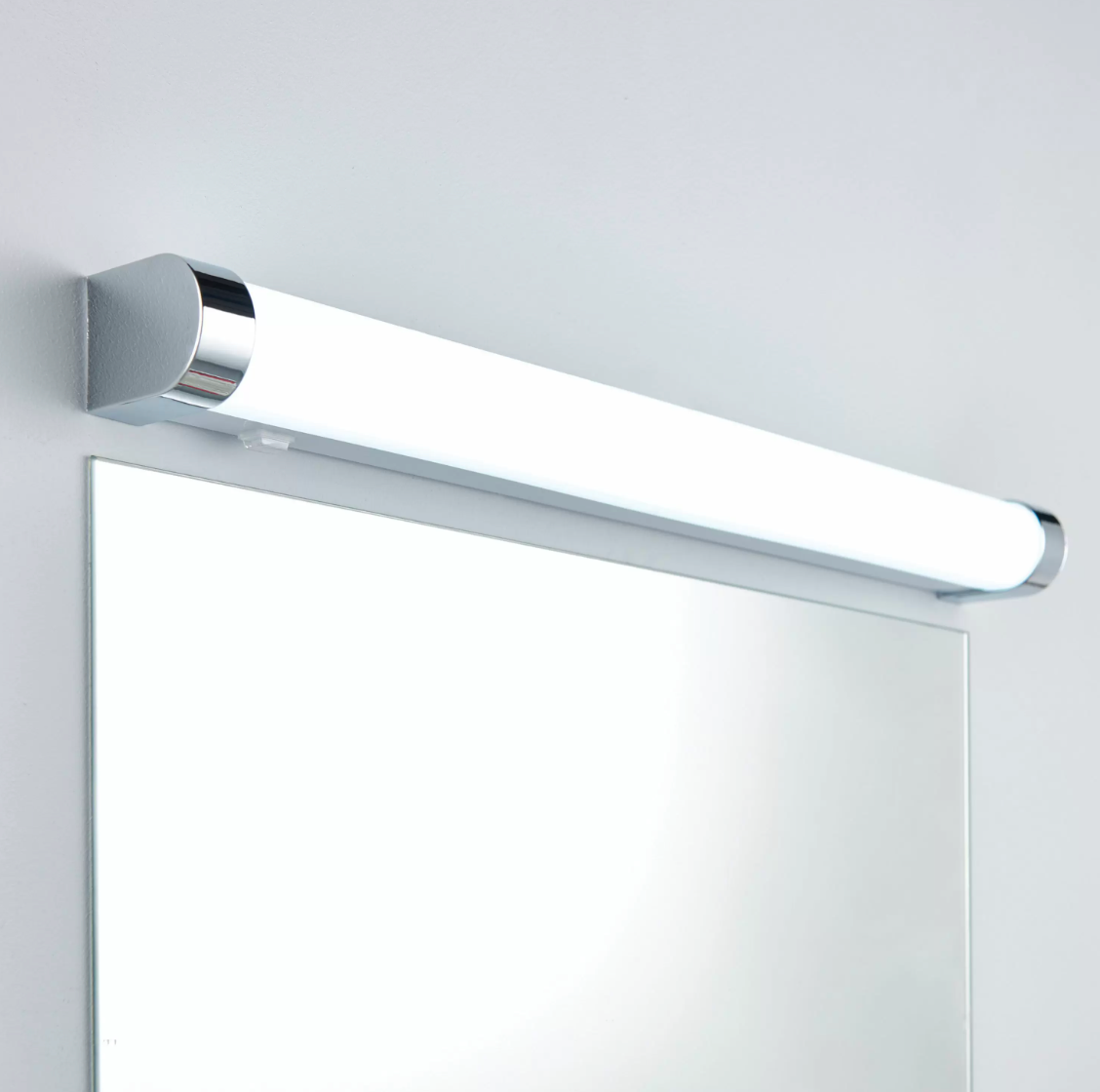 Carla Wall Light