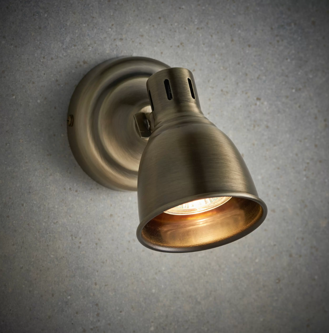 Filippa Wall Light