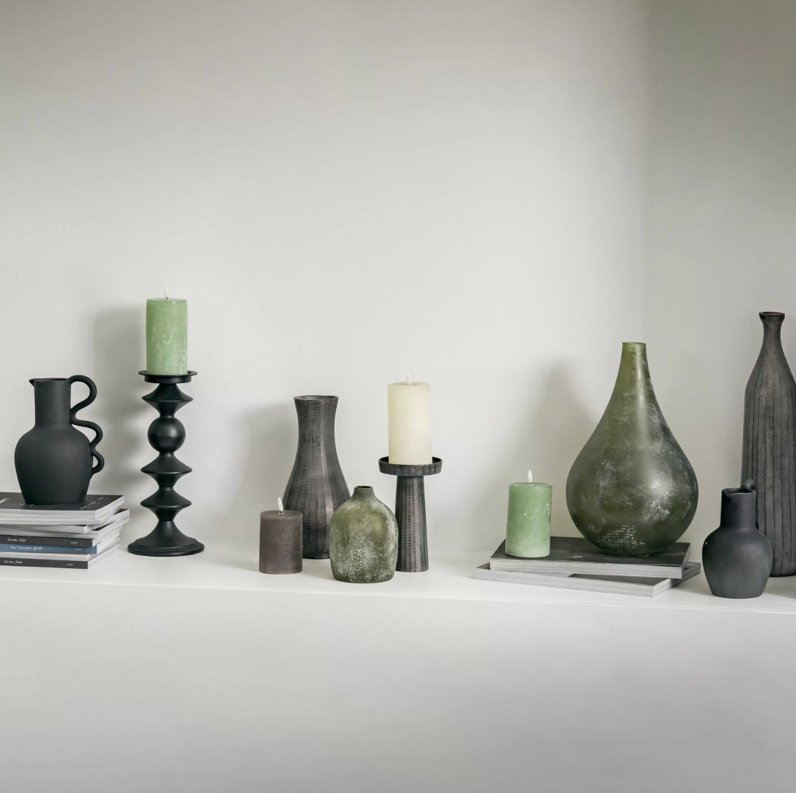 Nunzia Candle Stick