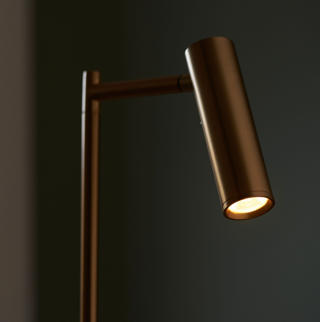 Amara Floor Lamp