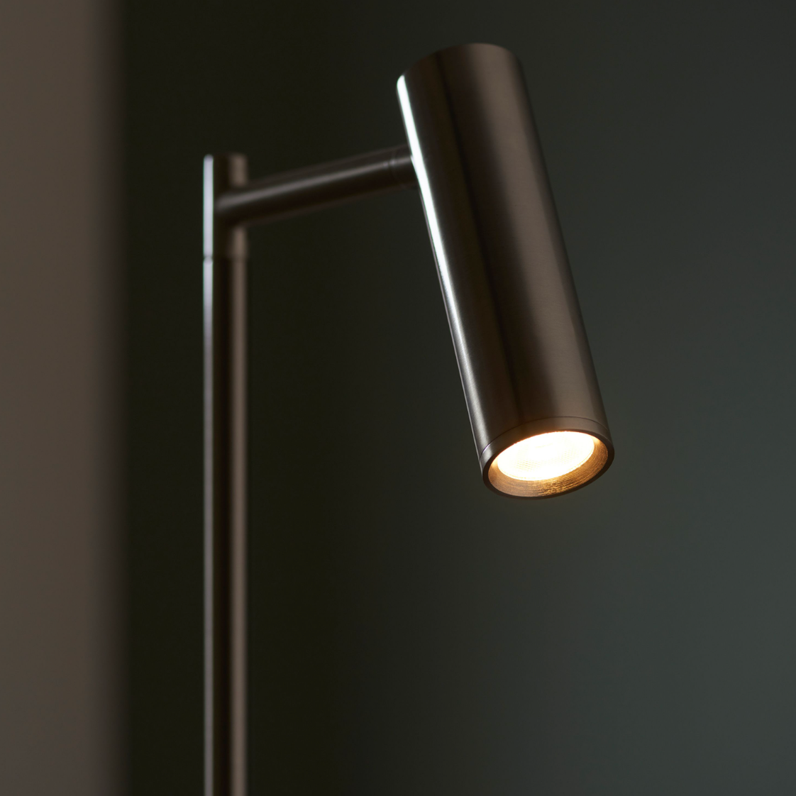 Amara Floor Lamp