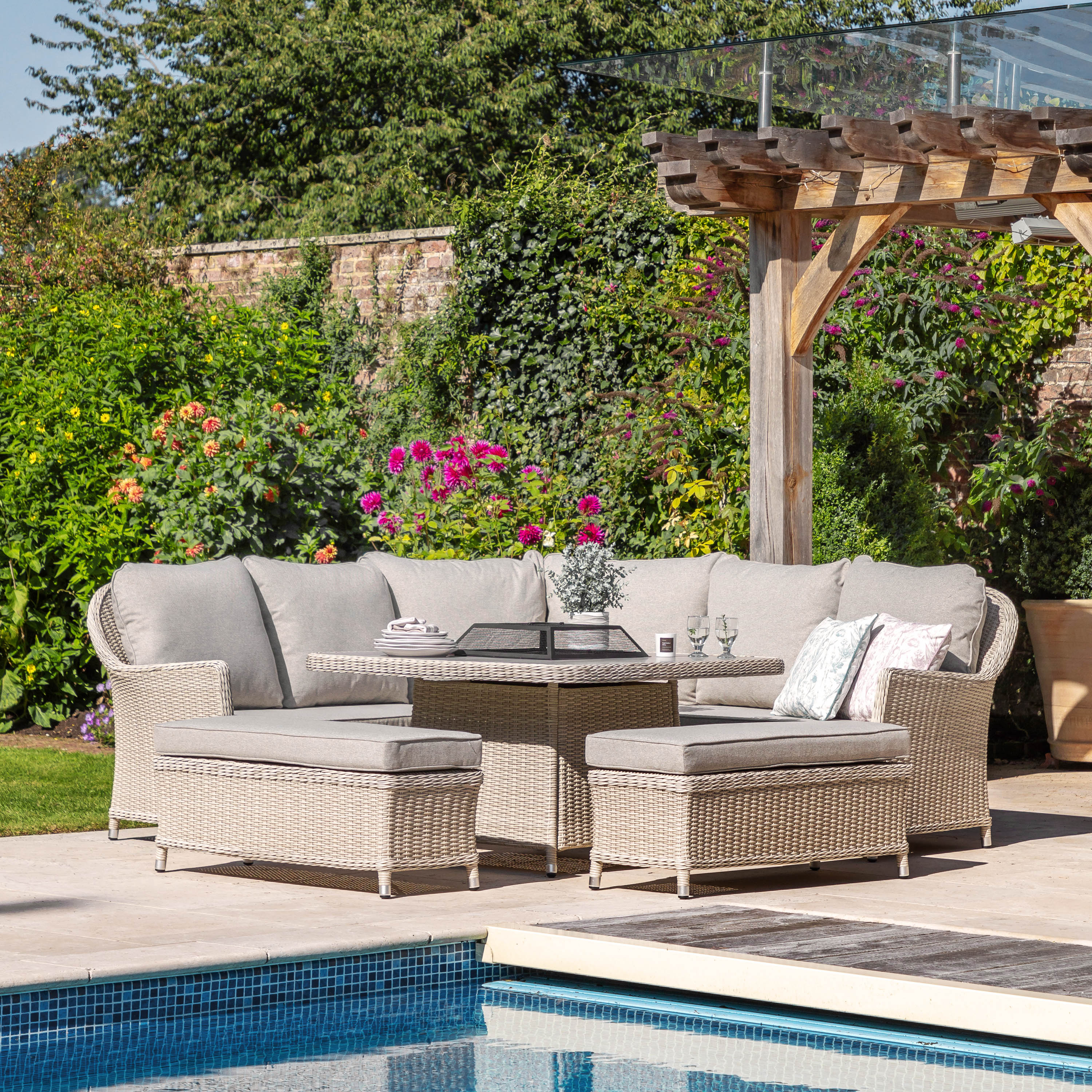 Garden furniture sets