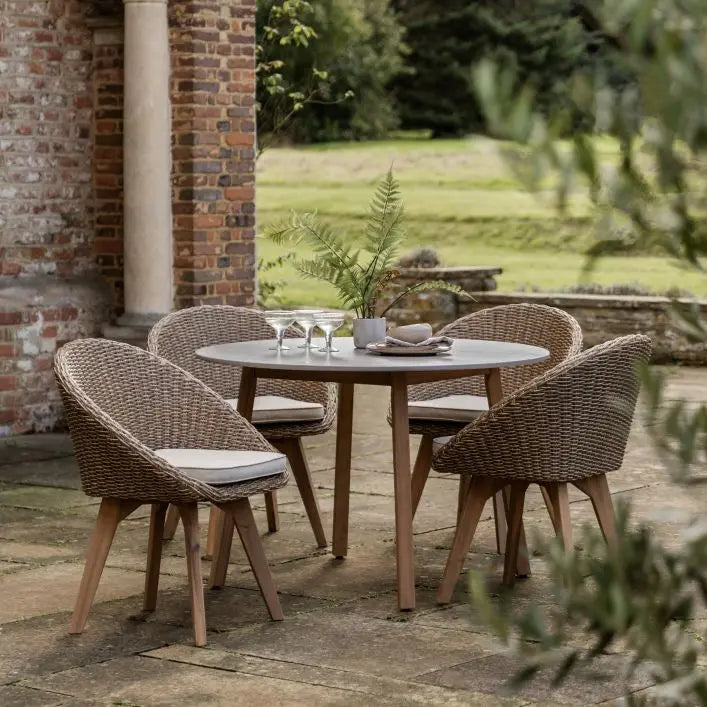 Lucera 4-Seater Round Outdoor Dining Set – Effortless Outdoor Elegance