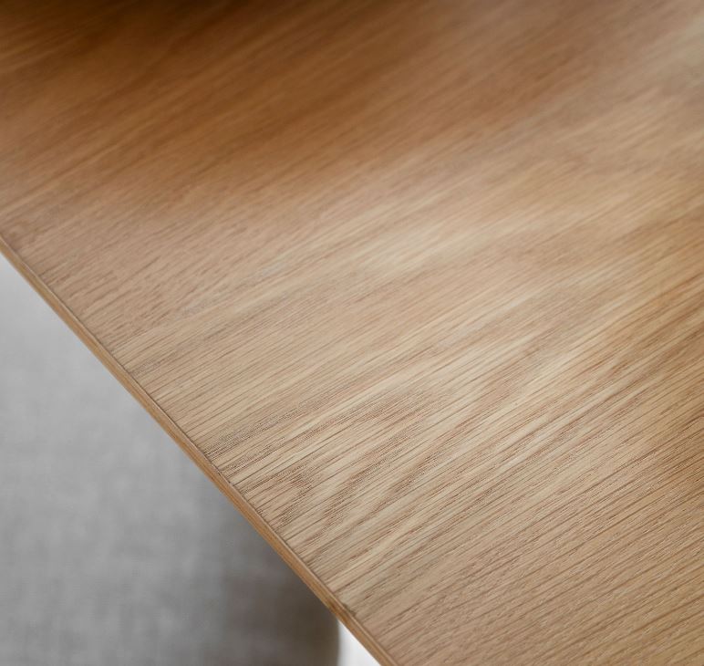 Clorinda Dining Table