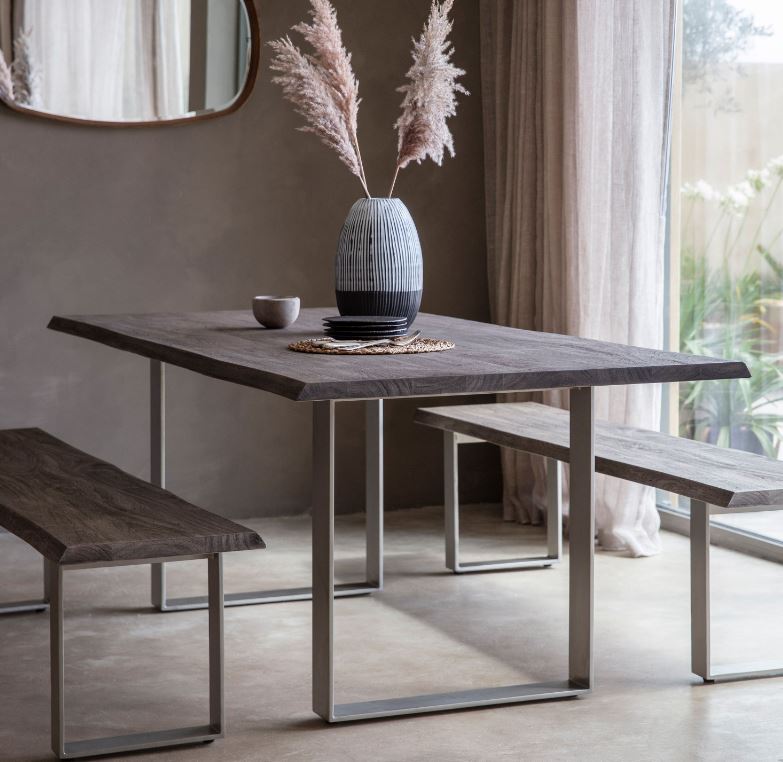 Evelina Dining Table