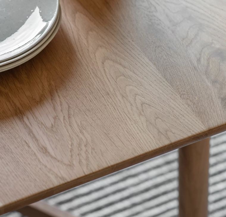 Fortunata Dining Table