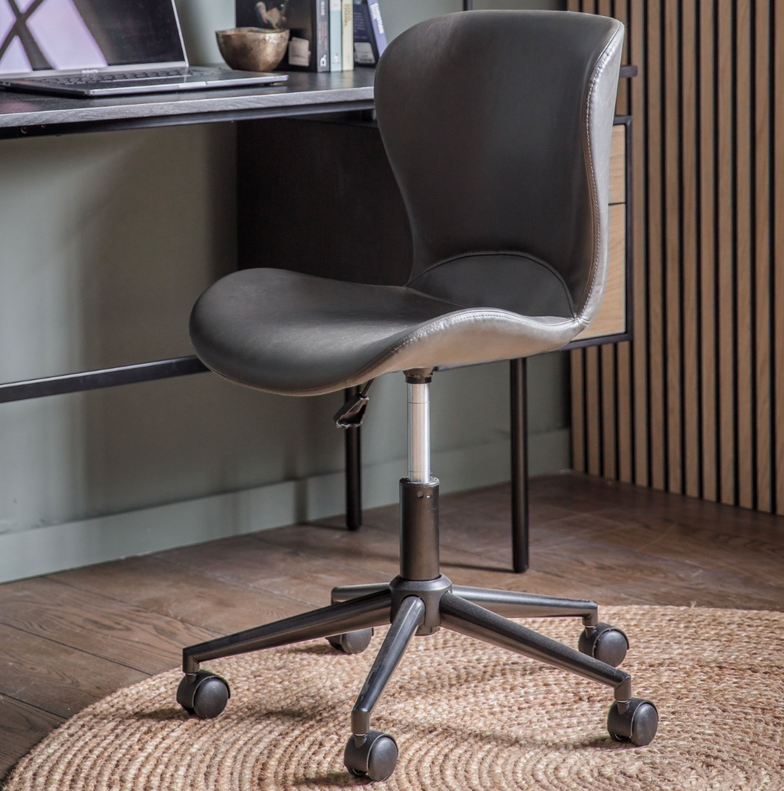 Eleonora Swivel Chair