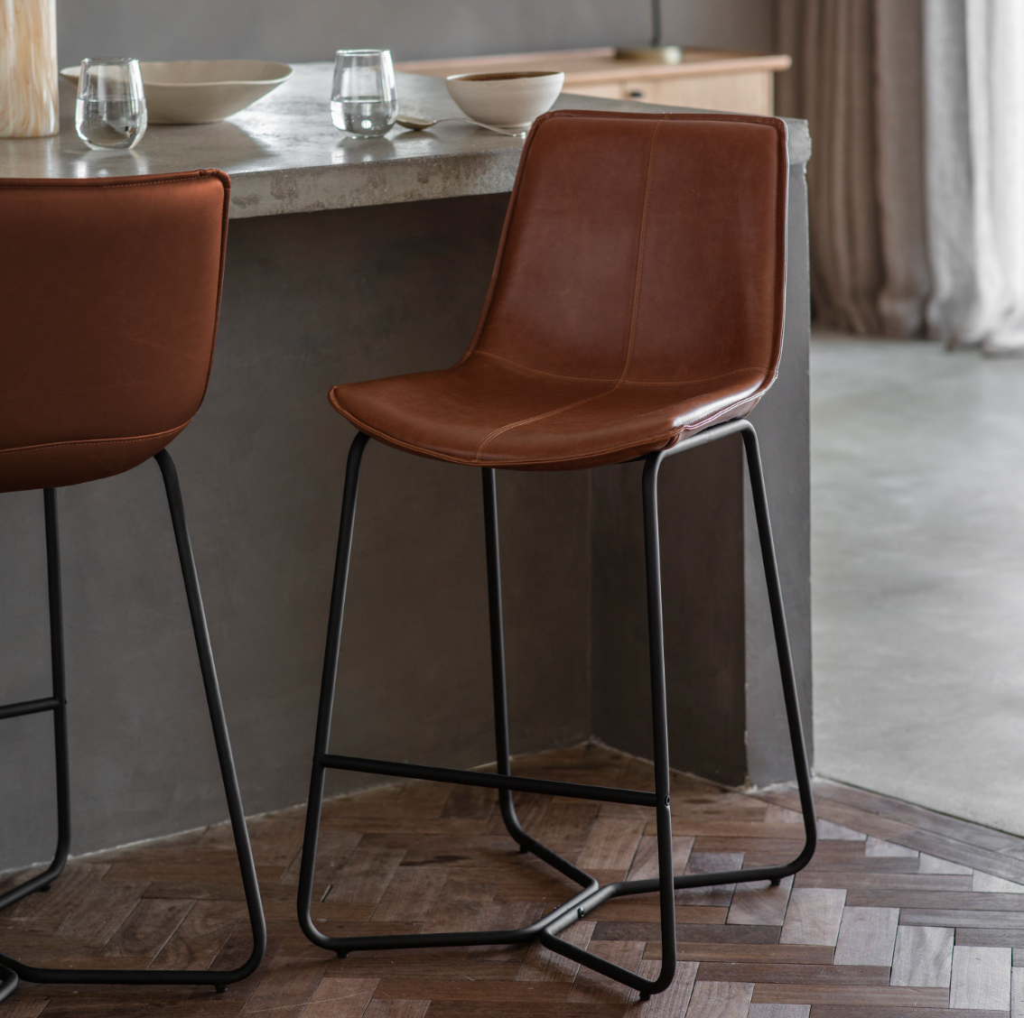 Carla Stool Chair