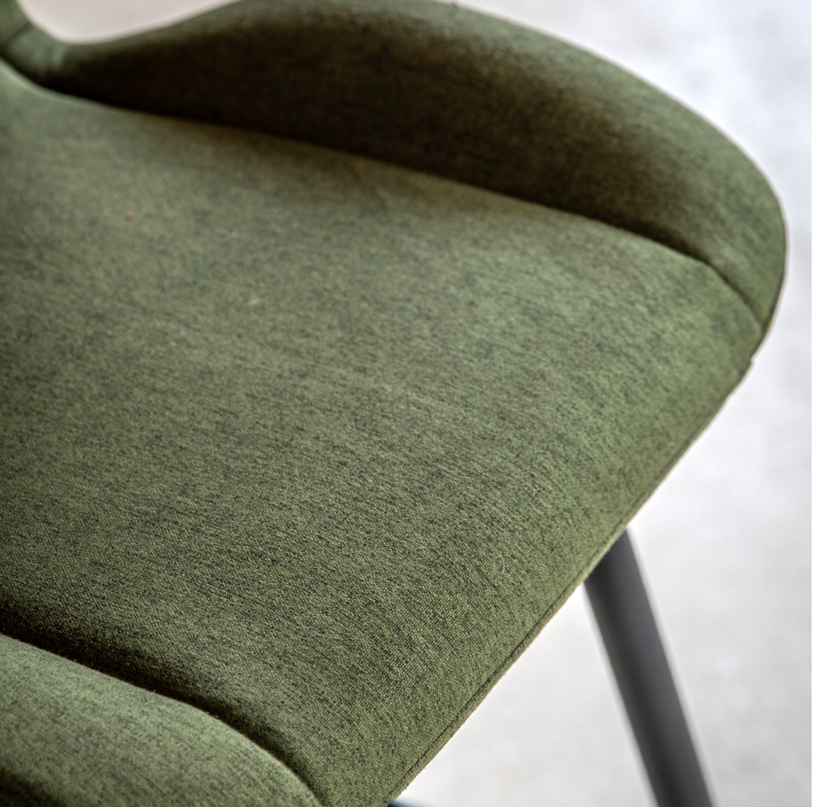 Carmina Stool Chair
