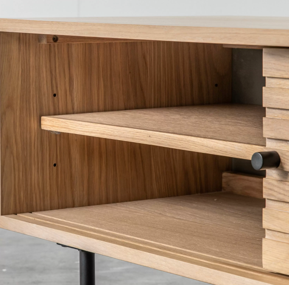 Zina Media Unit