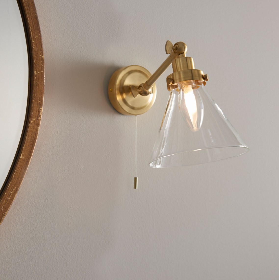 Vita Wall Light