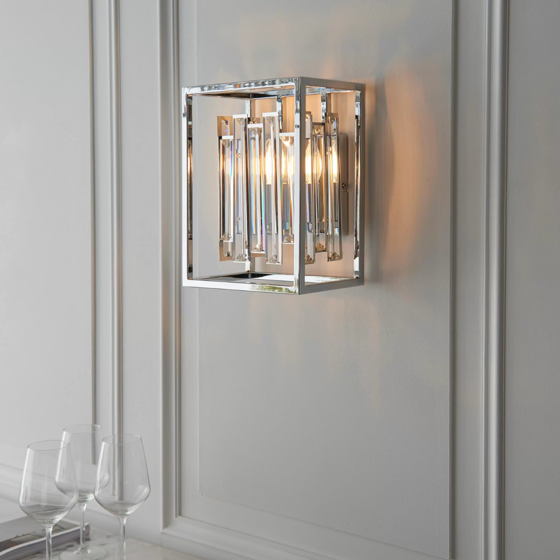 Umbra Wall Light