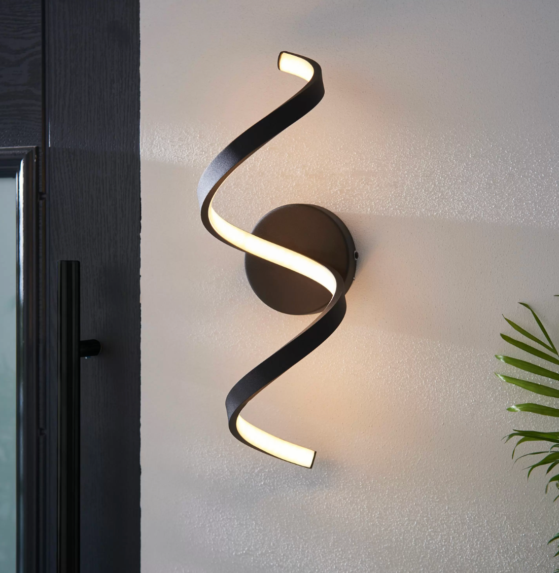 Nerissa Wall Light