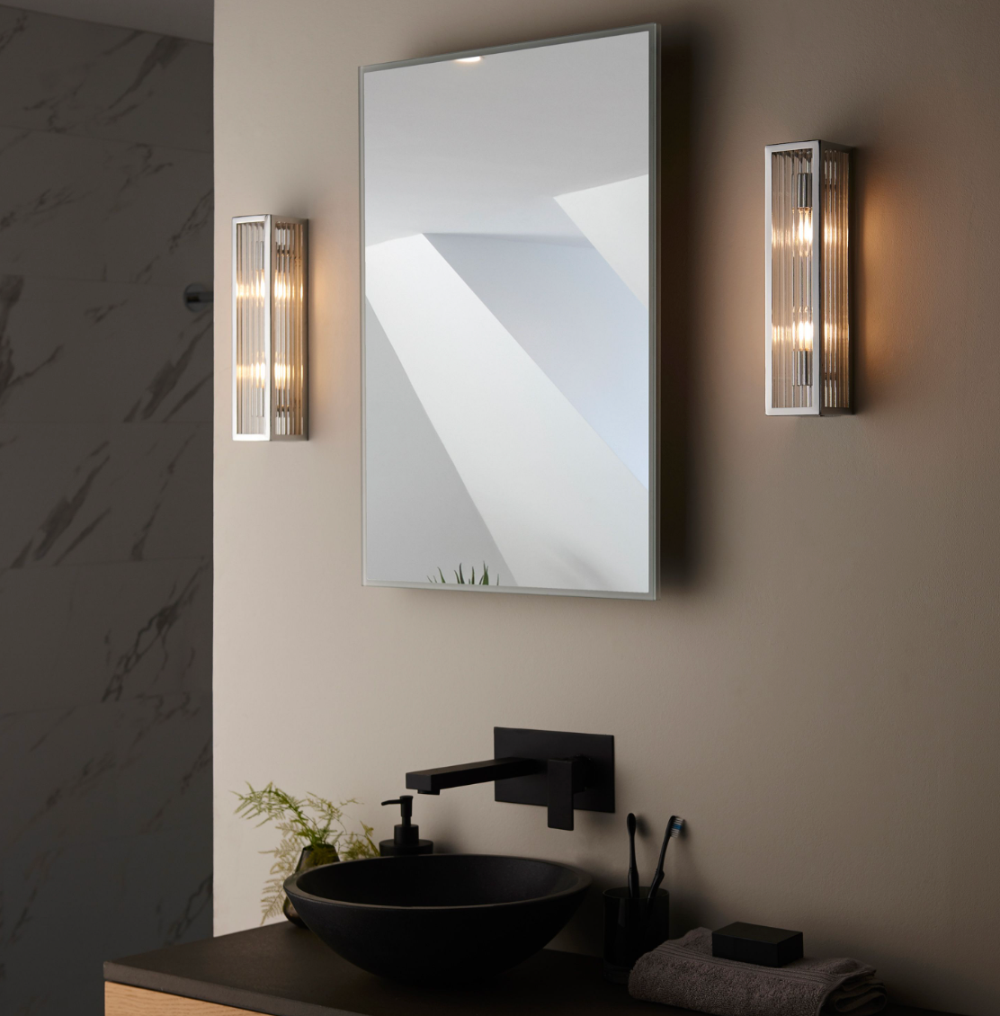 Chiara Wall Light