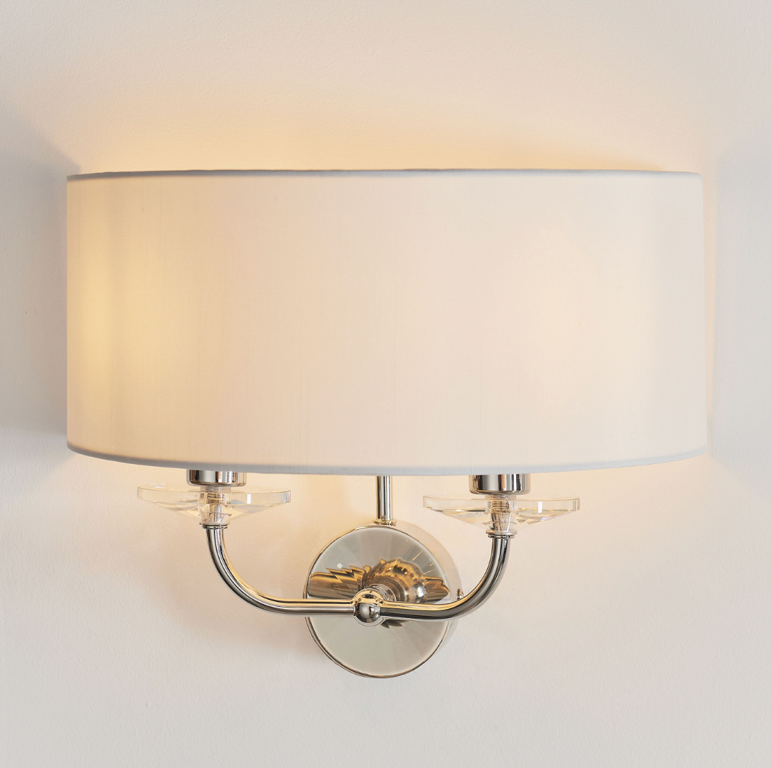 Claudia Wall Light