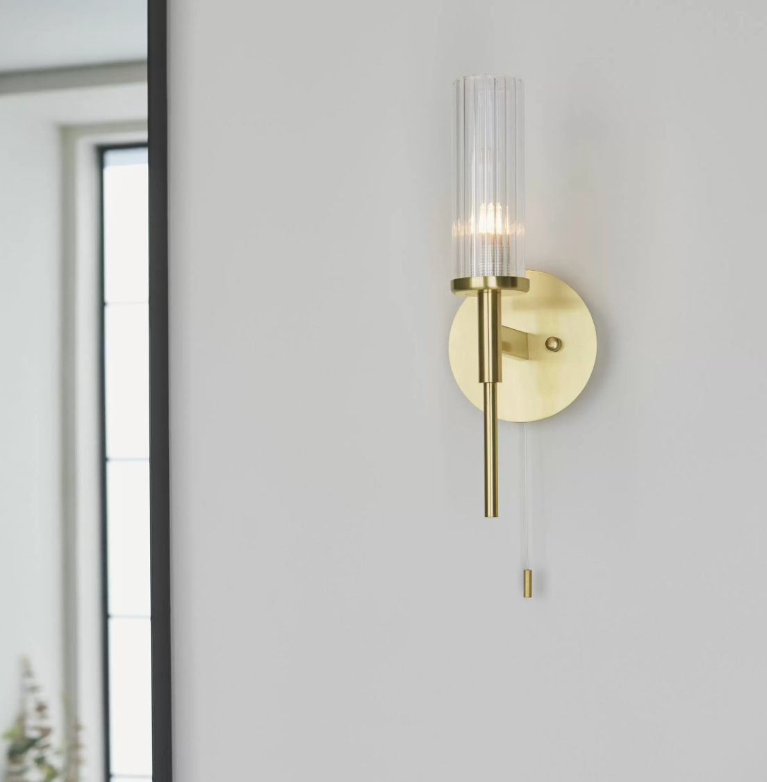 Evelina Wall Light