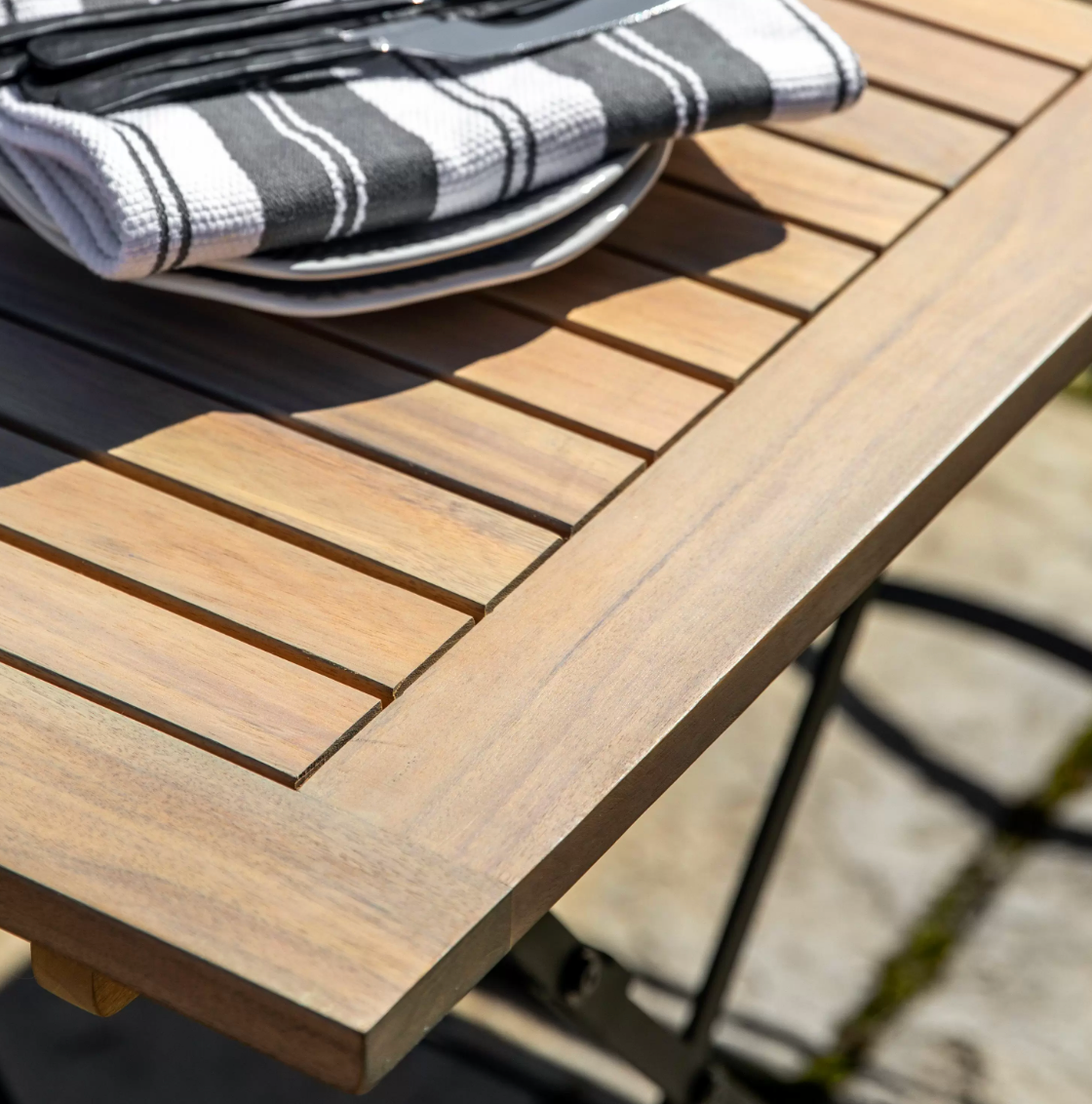 Fedora Dining Set