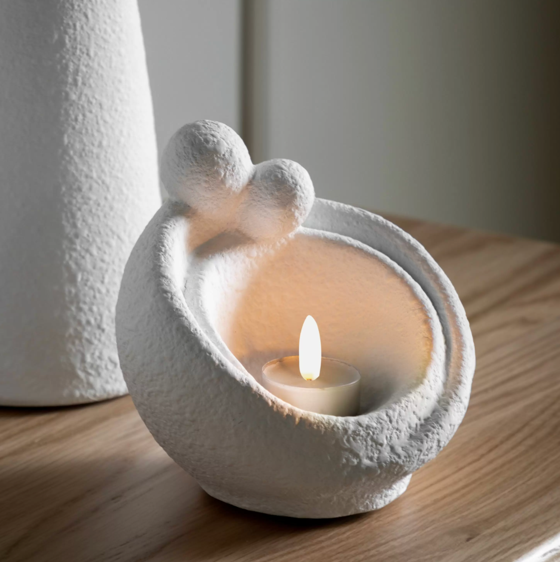 Nives Candle Stick