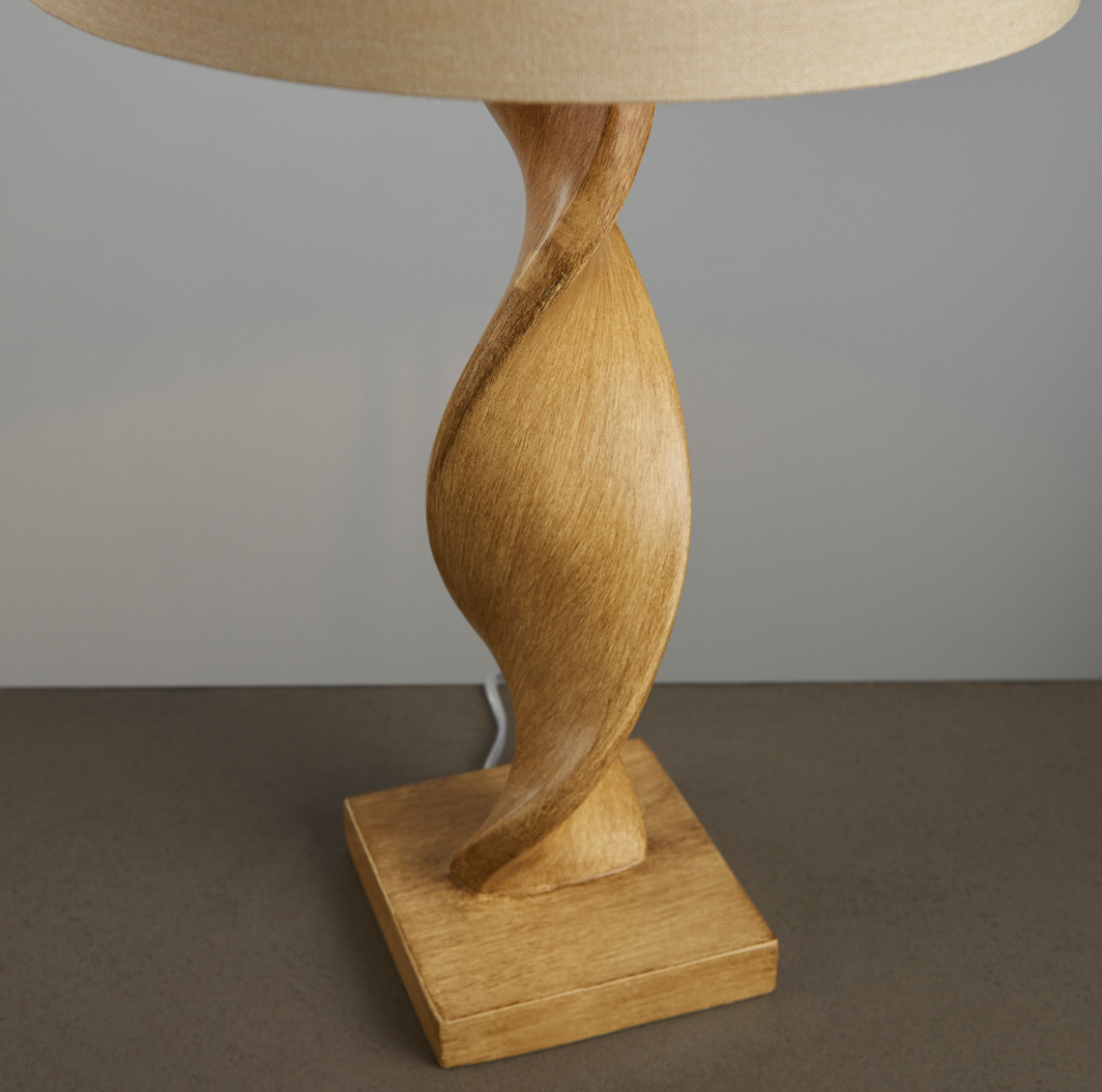 Ester Table Lamp