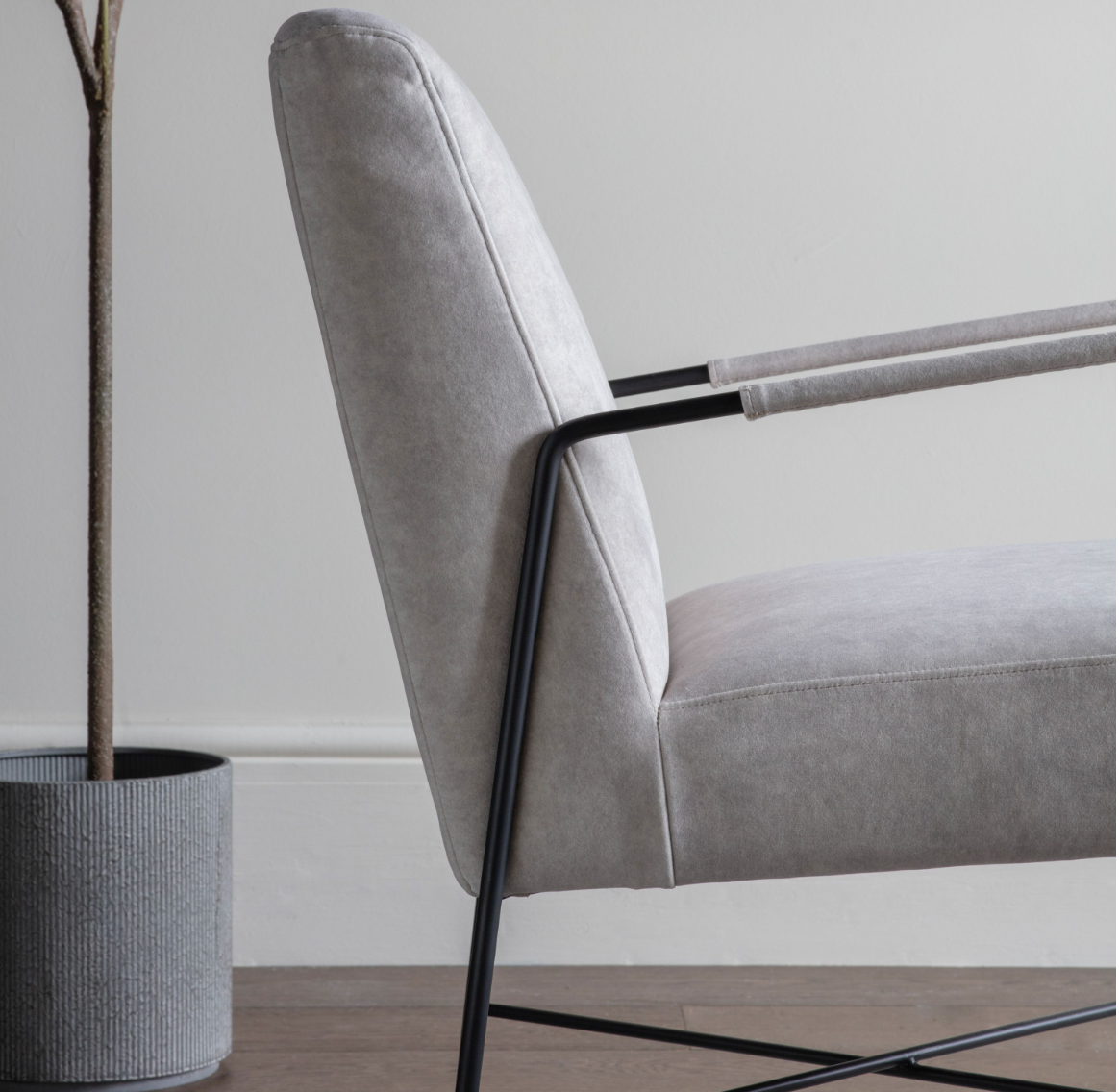 Gianna Minimalist Armchair