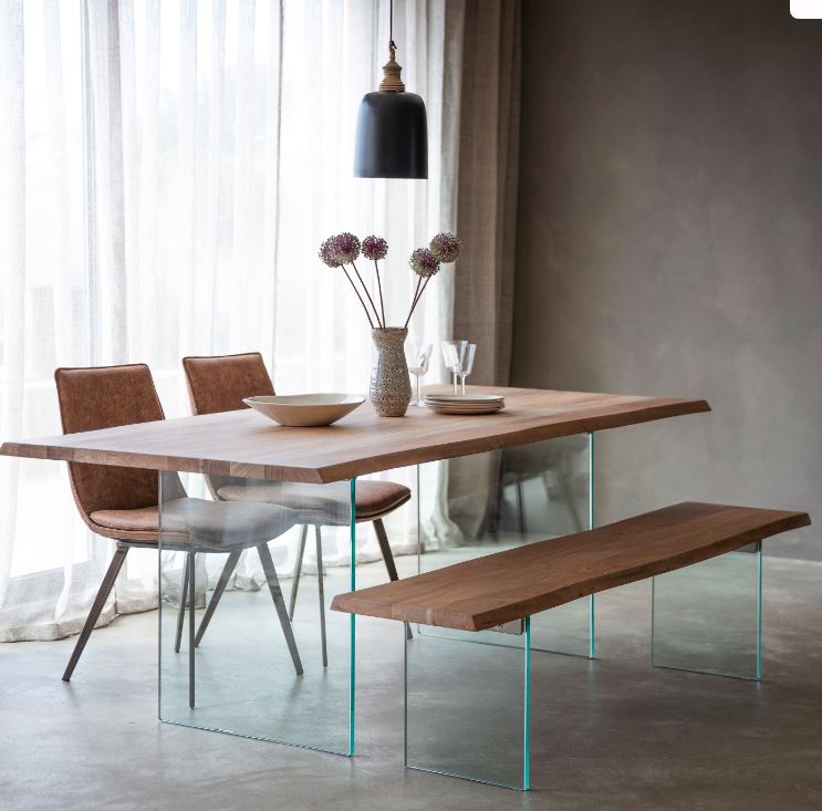 Urania Dining Table